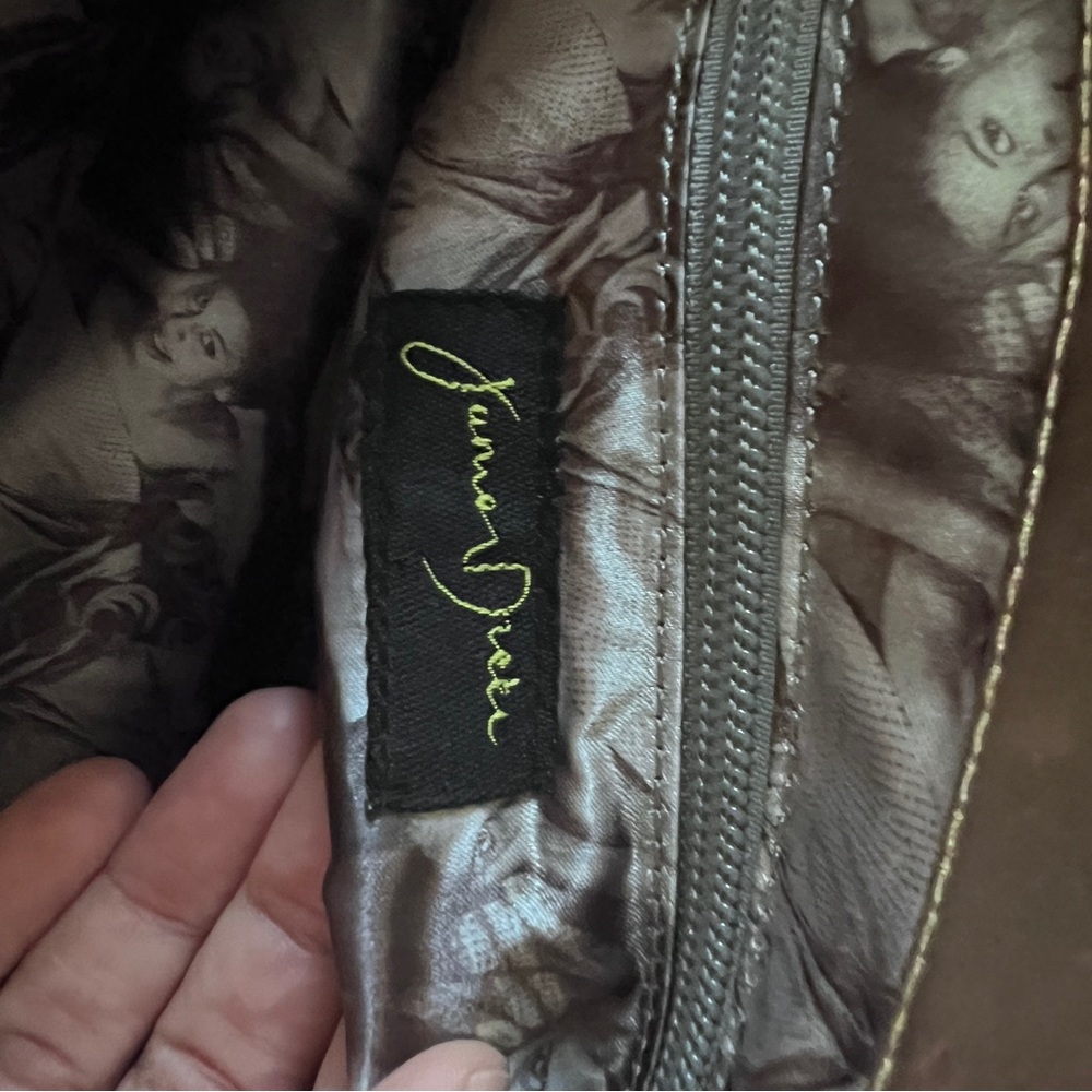 Junior Drake | Signature Satchel Bag - Picture 9 of 9